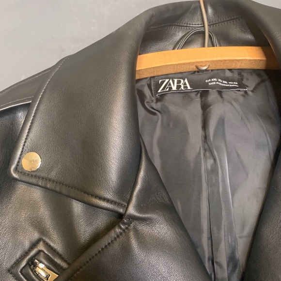 ZARA faux leather jacket - Picture 2 of 6